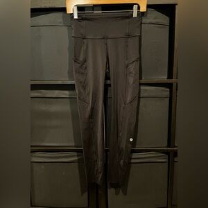 Lululemon Fast & Free High-Rise Crop II leggings in Nulux Black Size 4